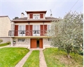Maison traditionnelle à la vente